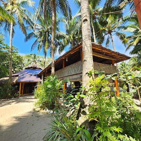 Big Bamboo Beach Resort Sipalay Exterior foto