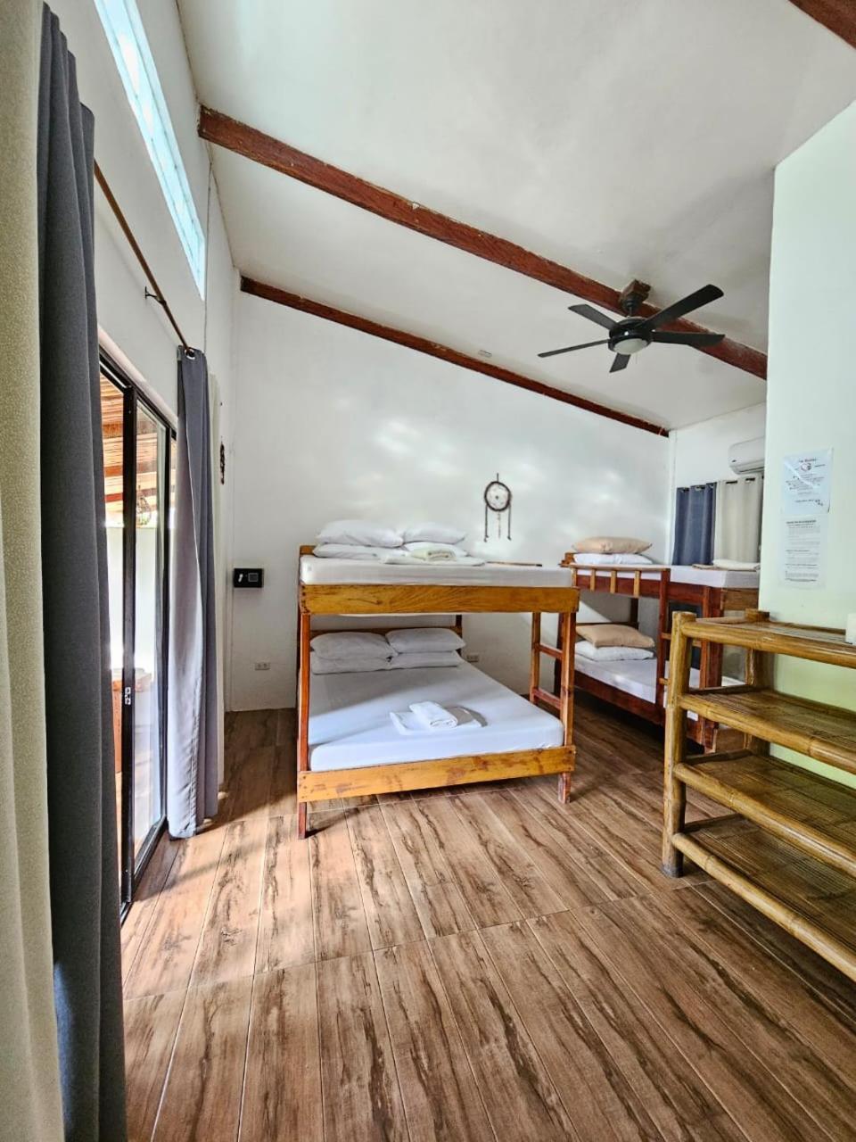Big Bamboo Beach Resort Sipalay Exterior foto