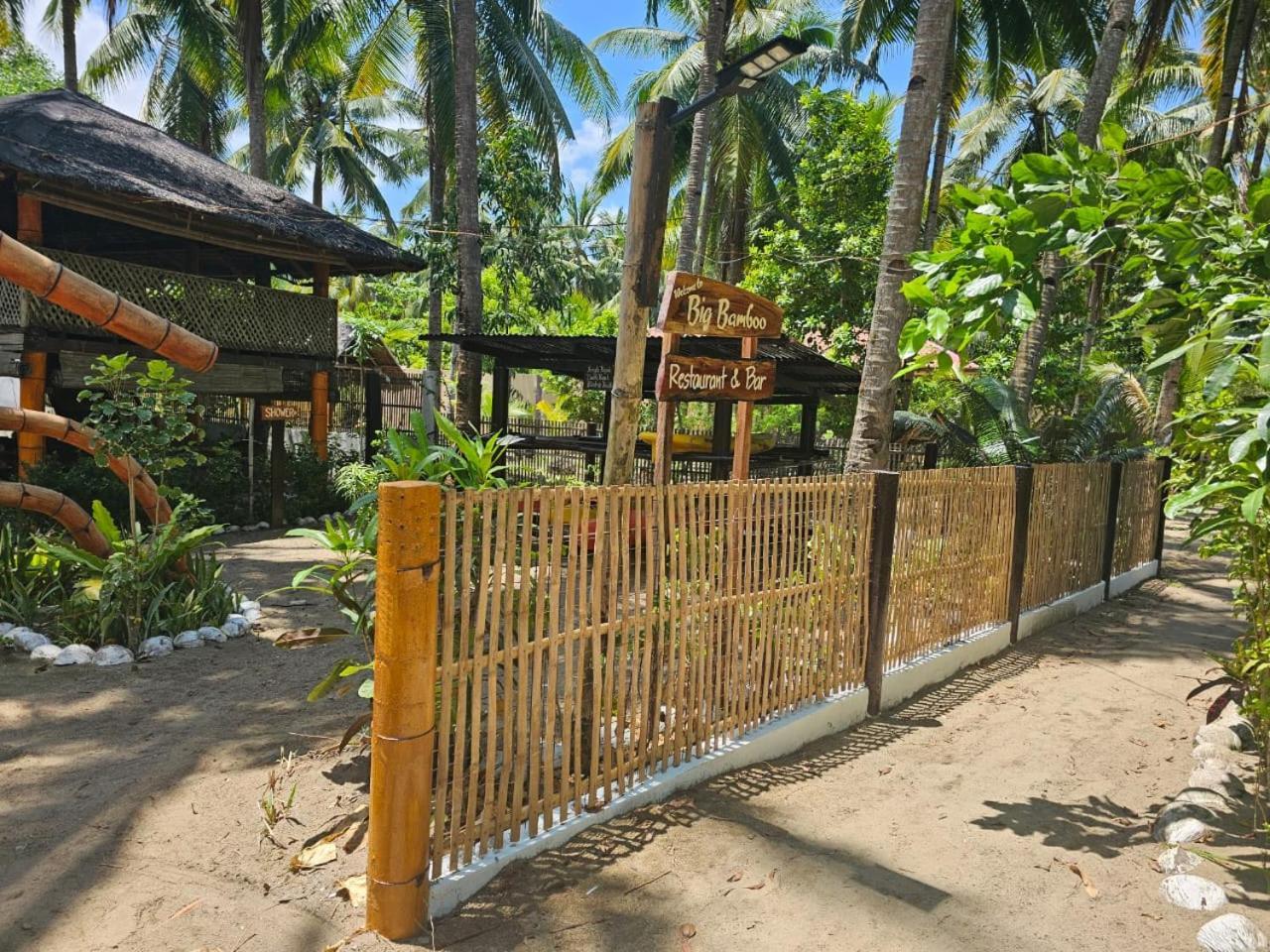 Big Bamboo Beach Resort Sipalay Exterior foto