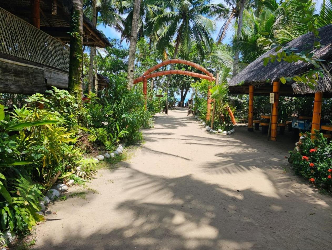 Big Bamboo Beach Resort Sipalay Exterior foto